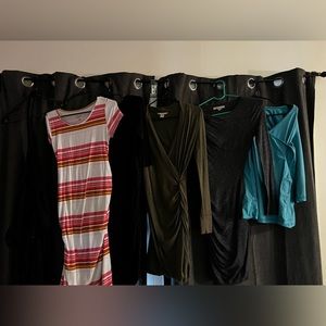 Maternity clothing lot